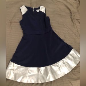Like New Cute Girls Dress